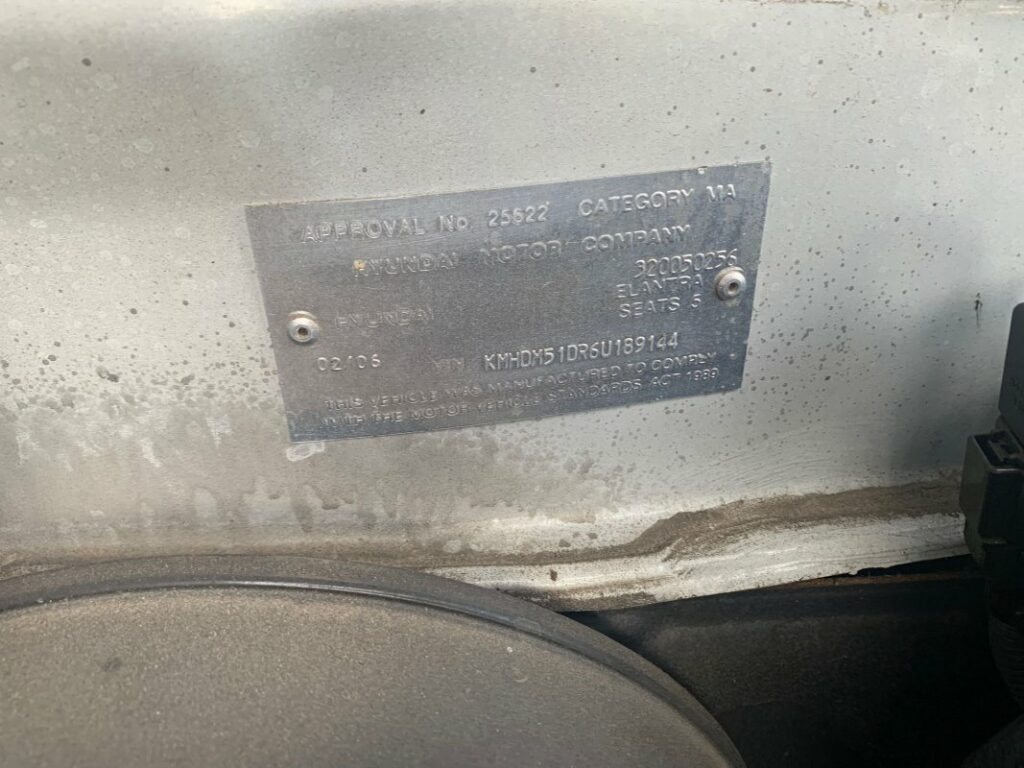 Car Wreckers - Hyundai Elantra 2006