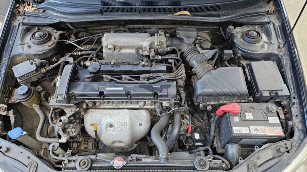 Car Wreckers - Kia Cerato 2006 Black Auto Petrol