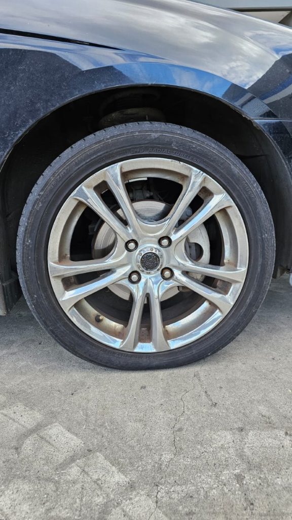 Car Wreckers - Kia Cerato 2006 Black Auto Petrol