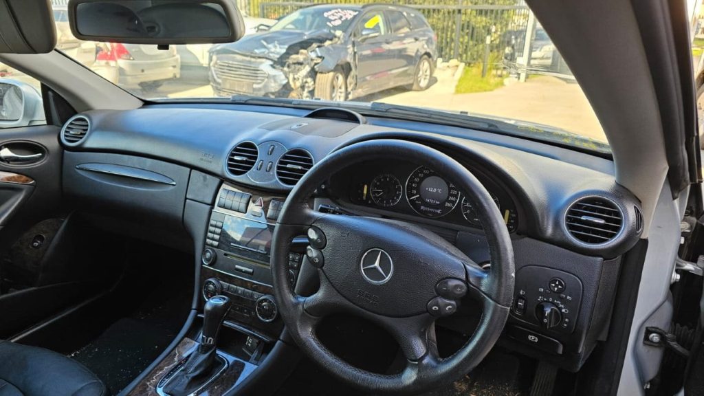 Car Wreckers - Mercedes CLK280 2006 Silver Auto Petrol