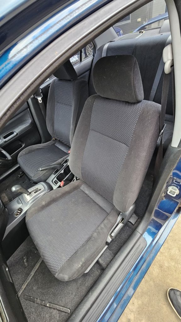 Car Wreckers - Mitsubhishi Lancer 2006 Blue Auto Petrol