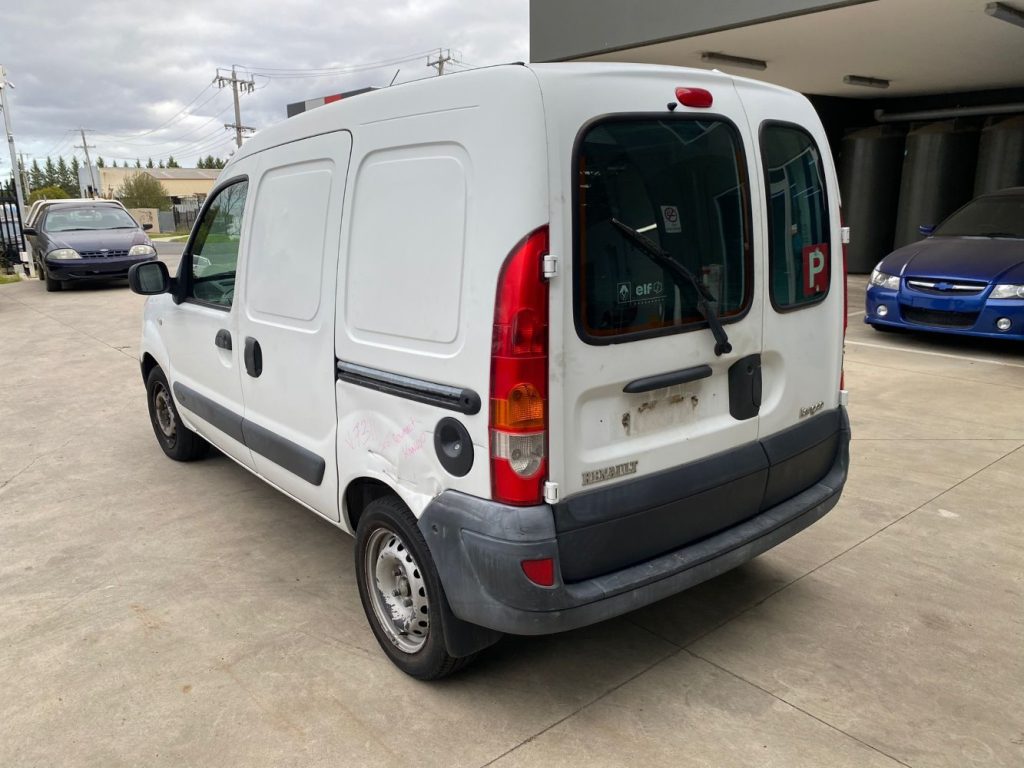 Car Wreckers - Renault Kangoo 2006 White Auto Petrol