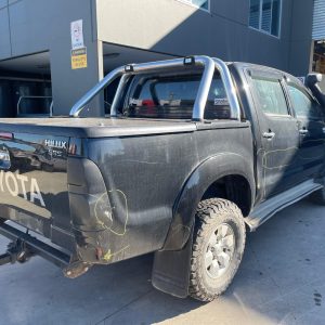 Car Wreckers - Toyota Hilux 2006 Black Manual