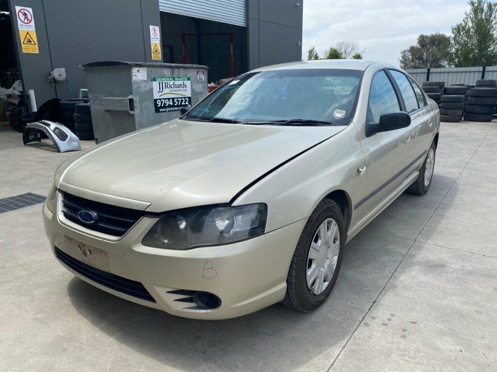 Car Wreckers - Ford Falcon 2006