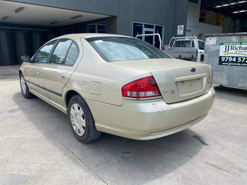 Car Wreckers - Ford Falcon 2006