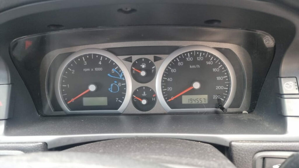 Car Wreckers - 2006 ford falcon wagon