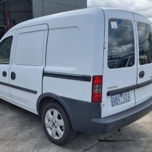 Car Wreckers - Holden Combo 2006 XC