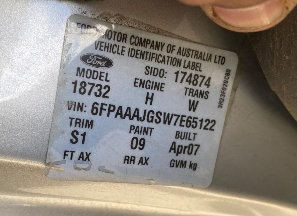 Car Wreckers - Ford Fairmont 2007 Silver Auto Petrol