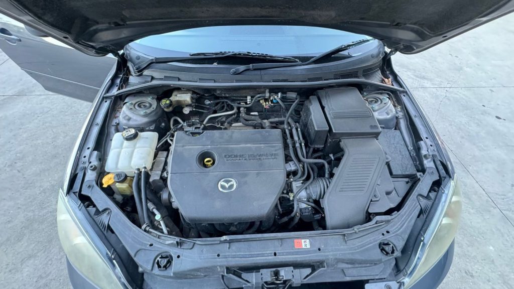 Car Wreckers - Mazda 3 2007 Grey Auto Petrol