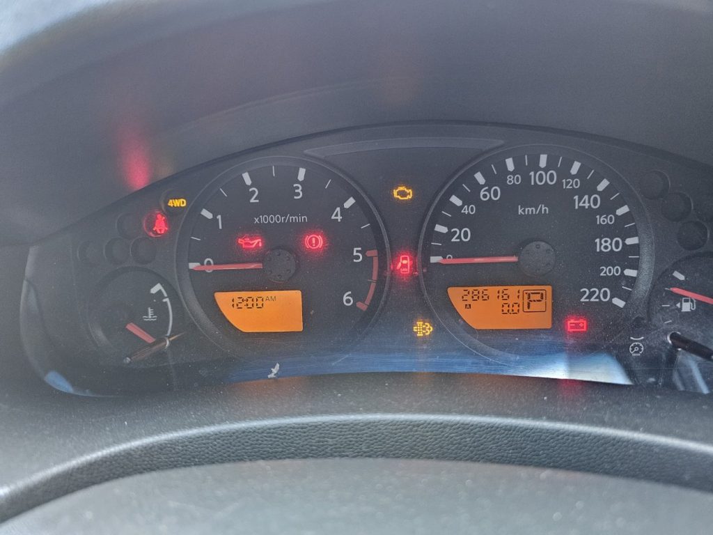 Car Wreckers - Nissan Navara 2007 Blue Auto Diesel