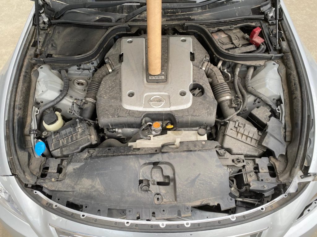 Car Wreckers - Nissan Skyline 2007 Silver Auto Petrol