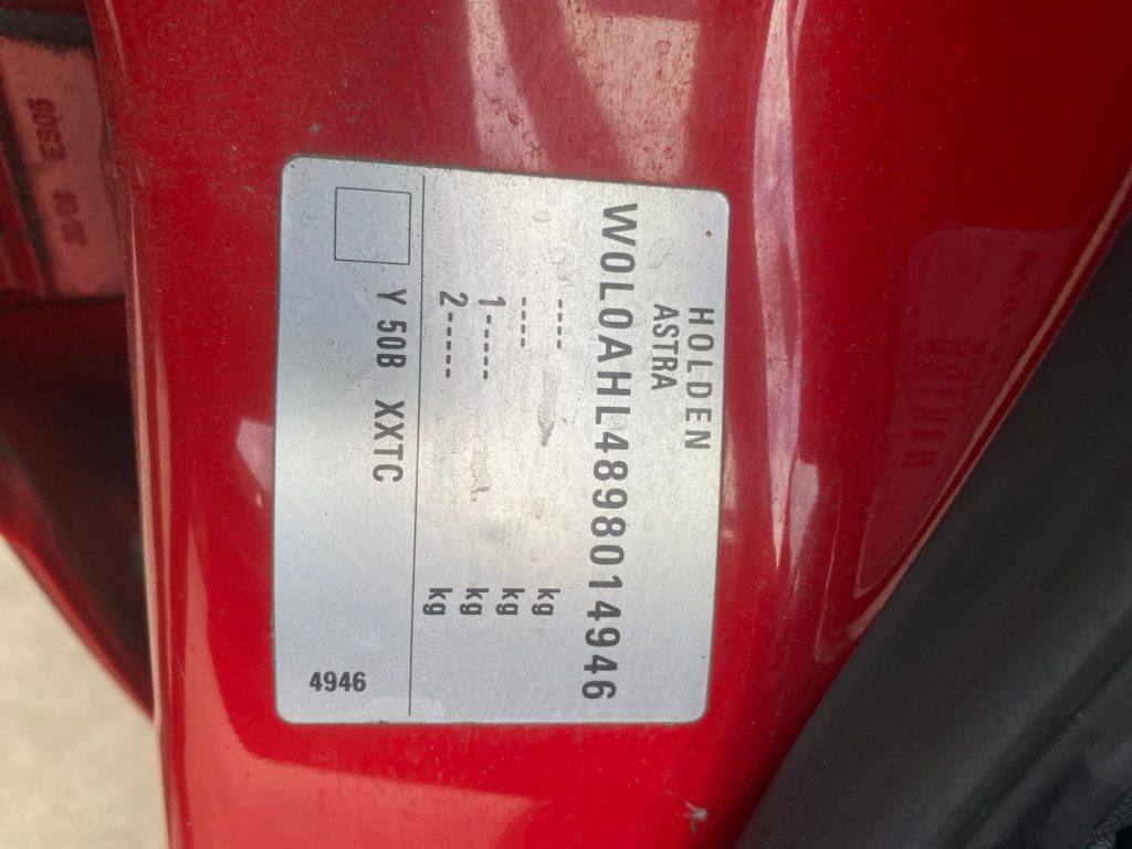 Car Wreckers - Holden Astra 2008 Red Manual Petrol