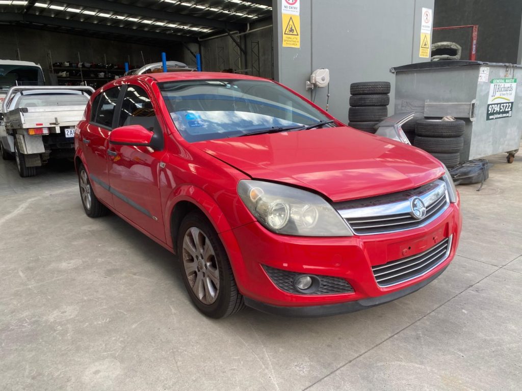 Car Wreckers - Holden Astra 2008 Red Manual Petrol