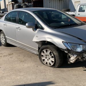 Car Wreckers - Honda Civic 2008 Silver Auto