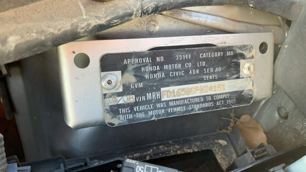 Car Wreckers - Honda Civic 2008 Silver Auto Petrol