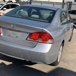 Car Wreckers - Honda Civic 2008 Silver Auto