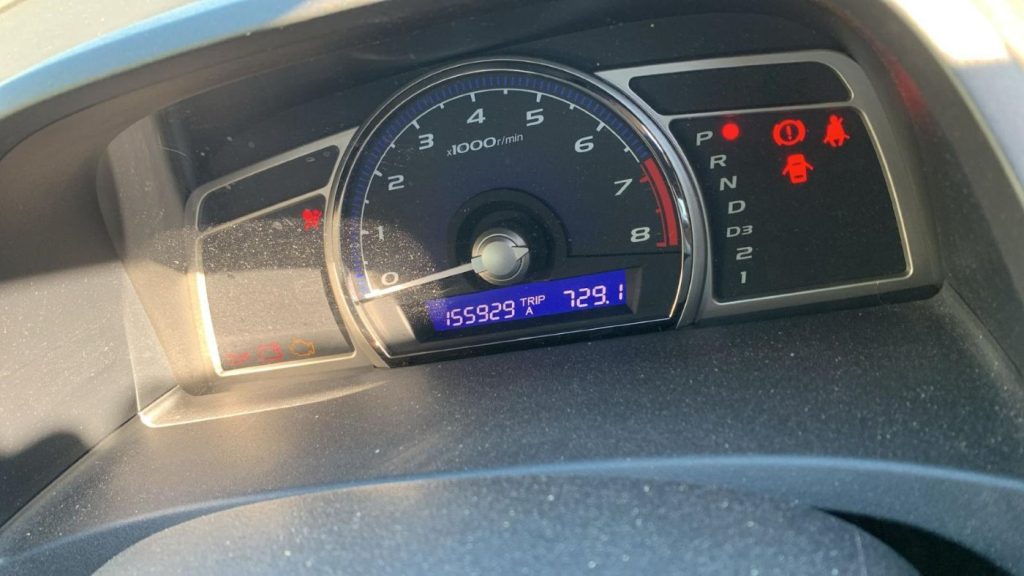 Car Wreckers - Honda Civic 2008 Silver Auto Petrol