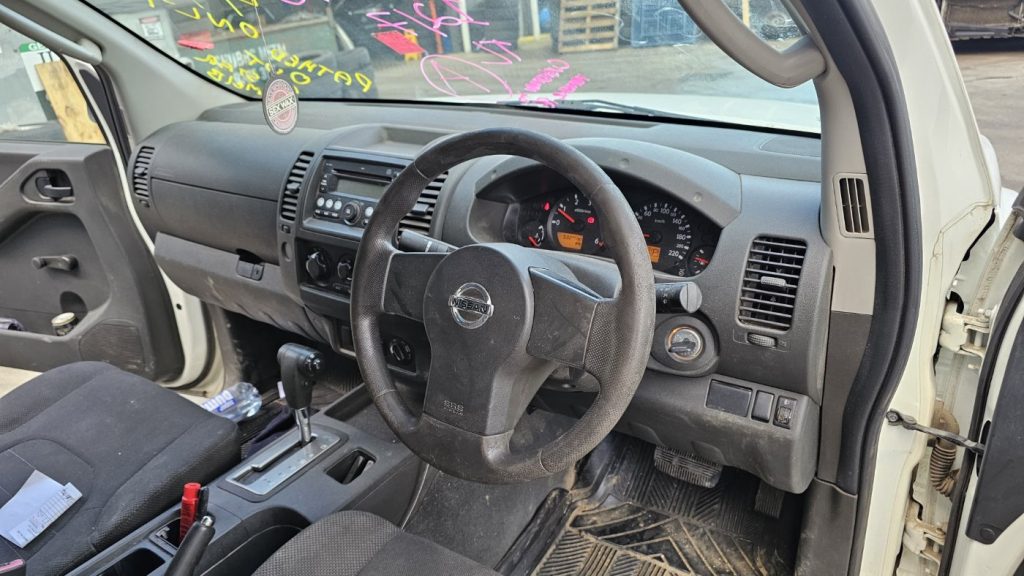 Nissan Navara 2008 D40 dCi 2.5L YD25DDTi DOHC 16v Turbo Diesel Direct Inj. 4cyl 126kW Utility AWD