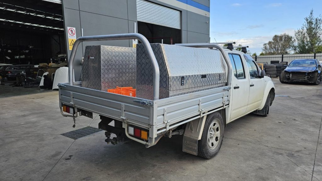 Nissan Navara 2008 D40 dCi 2.5L YD25DDTi DOHC 16v Turbo Diesel Direct Inj. 4cyl 126kW Utility AWD