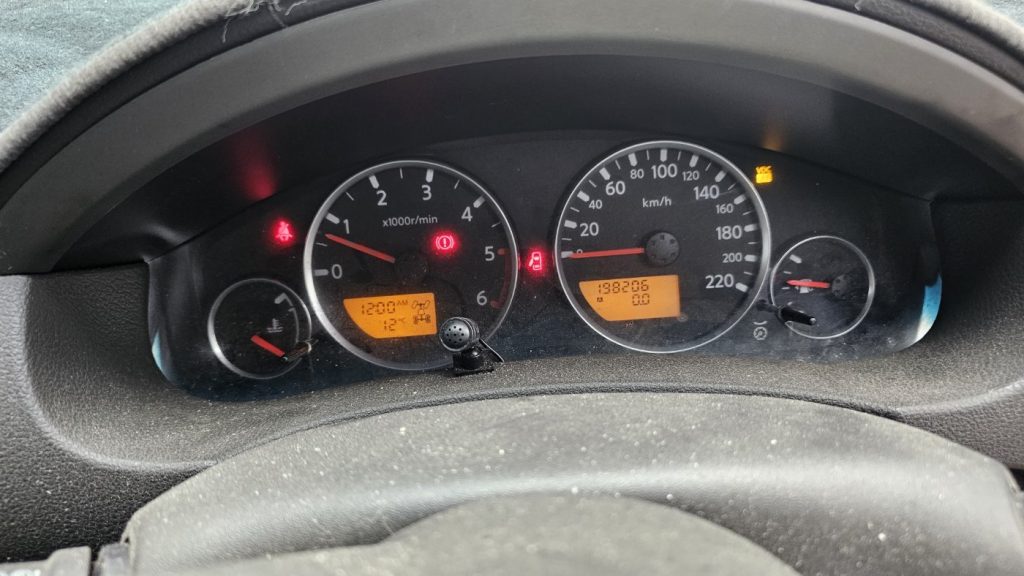 Car Wreckers - Nissan Pathfinder 2008 Grey Manual Diesel