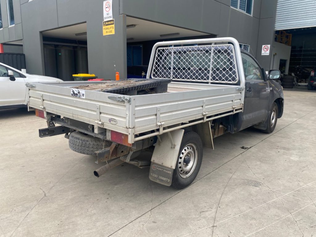 Car Wreckers - Toyota Hilux 2008 Grey Auto Petrol
