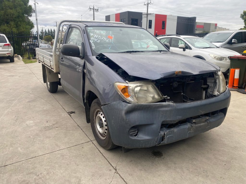 Car Wreckers - Toyota Hilux 2008 Grey Auto Petrol