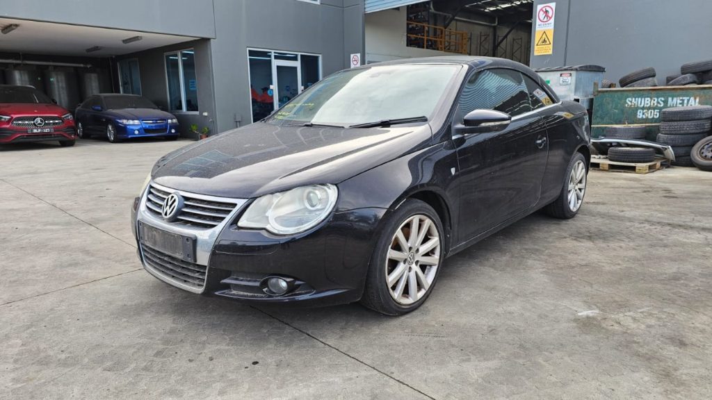 Volkswagen EOS 2008 1F7,1F8 TFSI 2.0L CAWB,CCZA,BWA,CBFA DOHC 16v Turbo Petrol Direct Inj. 4cyl 147kW Convertible FWD