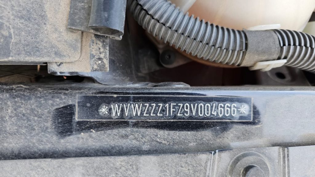 Volkswagen EOS 2008 1F7,1F8 TFSI 2.0L CAWB,CCZA,BWA,CBFA DOHC 16v Turbo Petrol Direct Inj. 4cyl 147kW Convertible FWD