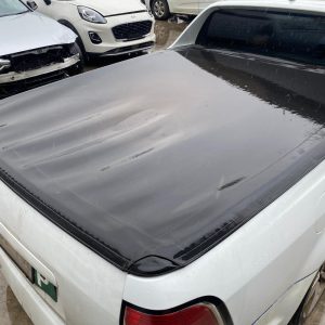 Car Wreckers - Holden Commodore 2009 White Auto