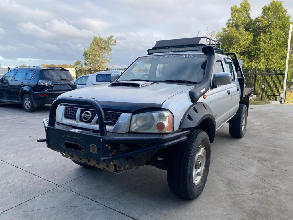 Car Wreckers - Nissan Navara 2009 Silver Manual Diesel