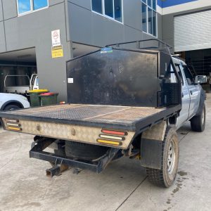 Car Wreckers - Nissan Navara 2009 Silver Manual Diesel