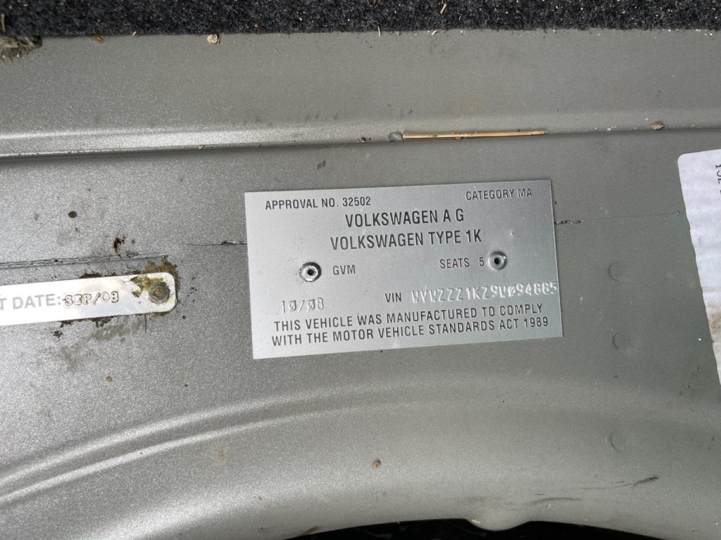 Volkswagen Golf GTI 2009 1K1 2.0L AXX,CAWB,BWA DOHC 16v Turbo Petrol Direct Inj. 4cyl Hatchback FWD