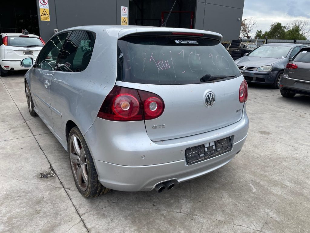 Volkswagen Golf GTI 2009 1K1 2.0L AXX,CAWB,BWA DOHC 16v Turbo Petrol Direct Inj. 4cyl Hatchback FWD