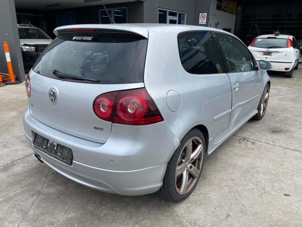 Volkswagen Golf GTI 2009 1K1 2.0L AXX,CAWB,BWA DOHC 16v Turbo Petrol Direct Inj. 4cyl Hatchback FWD