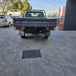Car Wreckers - Nissan Navara 2009 White Manual Diesel - Car Parts, Used Parts, Auto Parts
