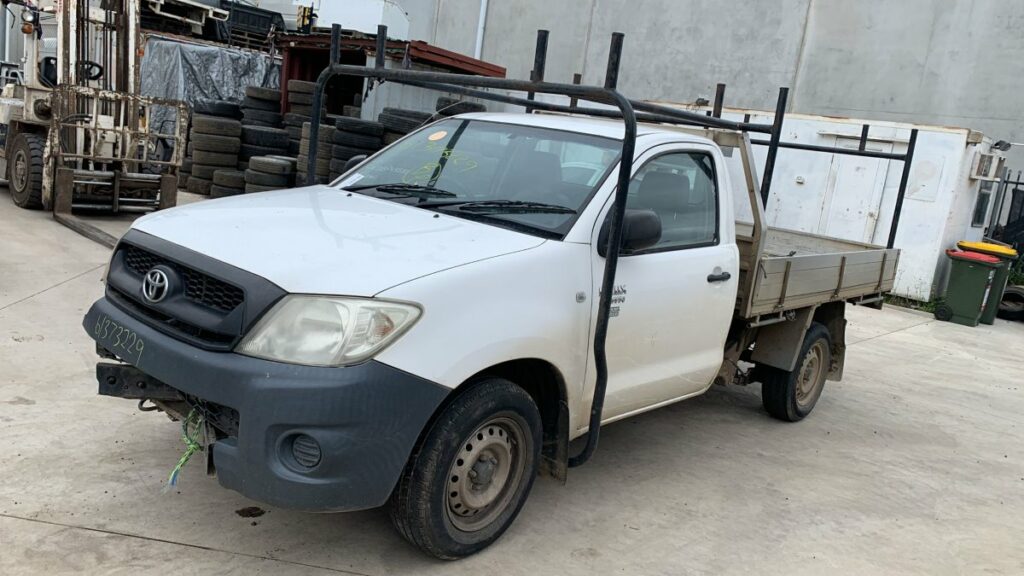 Car Wreckers - Toyota Hilux 2009