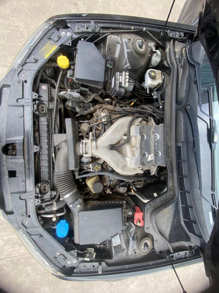 Car Wreckers - Holden Calais 2010 Black Auto Petrol