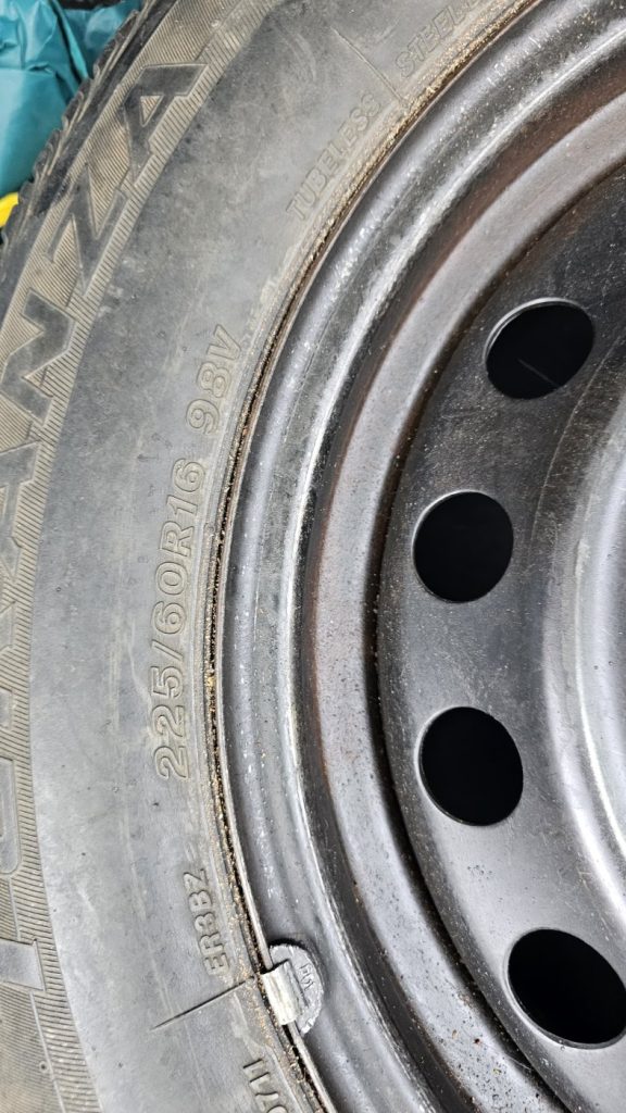 Car Wreckers - Holden Commodore VE 2010 Black Auto Petrol