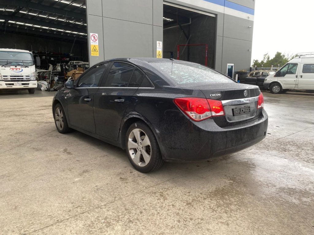 Car Wreckers - Holden Cruze 2010 Black Auto Petrol