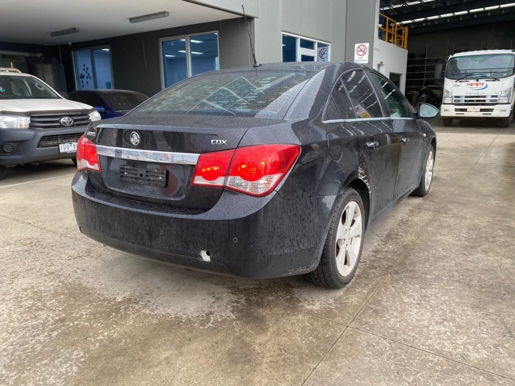 Car Wreckers - Holden Cruze 2010 Black Auto Petrol