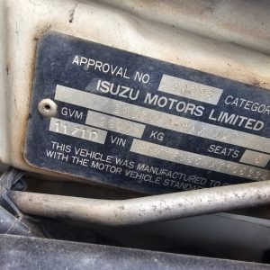 Car Wreckers - Isuzu D-Max 2010 White Auto Petrol