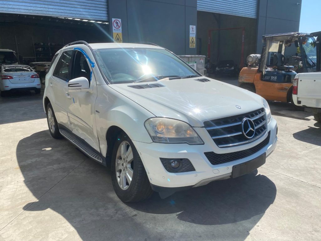 Car Wreckers - Mercedes ML300 2010 White Auto Diesel