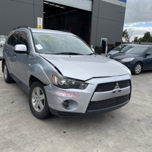 Car Wrecking - 2010 Mitsubishi Outlander