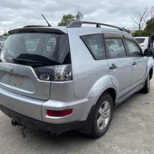 Car Wrecking - 2010 Mitsubishi Outlander