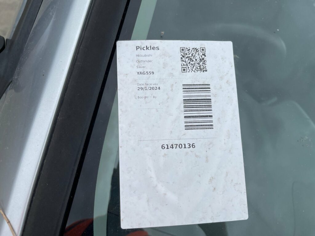 Car Wrecking - 2010 Mitsubishi Outlander