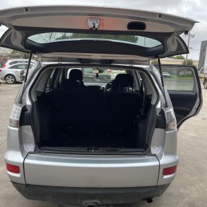 Car Wrecking - 2010 Mitsubishi Outlander