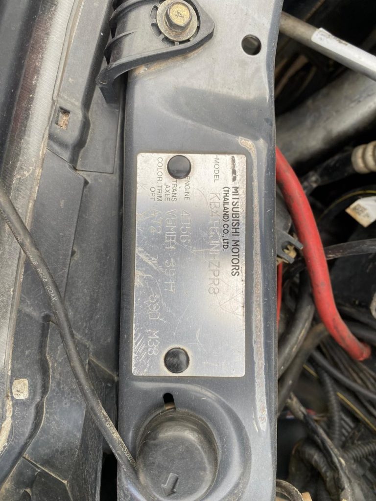 Car Wreckers - Mitsubishi Triton 2010 Black Manual Diesel