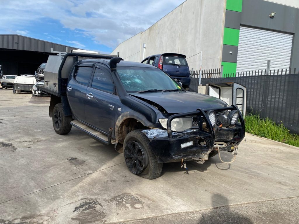 Car Wreckers - Mitsubishi Triton 2010 Black Manual Diesel
