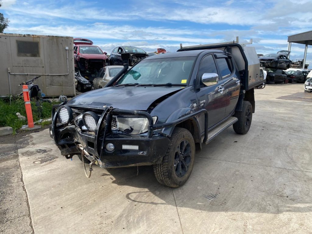 Car Wreckers - Mitsubishi Triton 2010 Black Manual Diesel