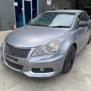 Car Wreckers - Suzuki Kizashi 2010 Silver Auto Petrol